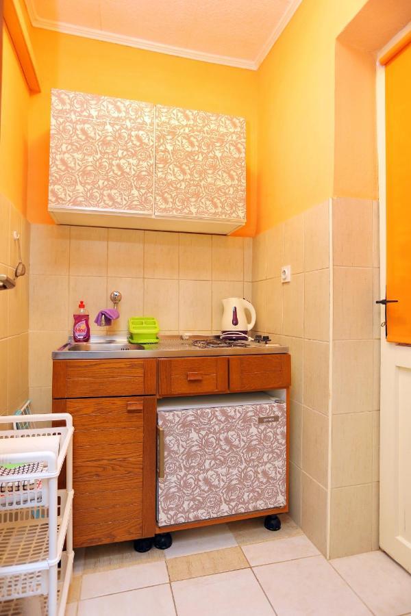 Apartments And Rooms With Parking Space Makarska - 18028 Екстер'єр фото