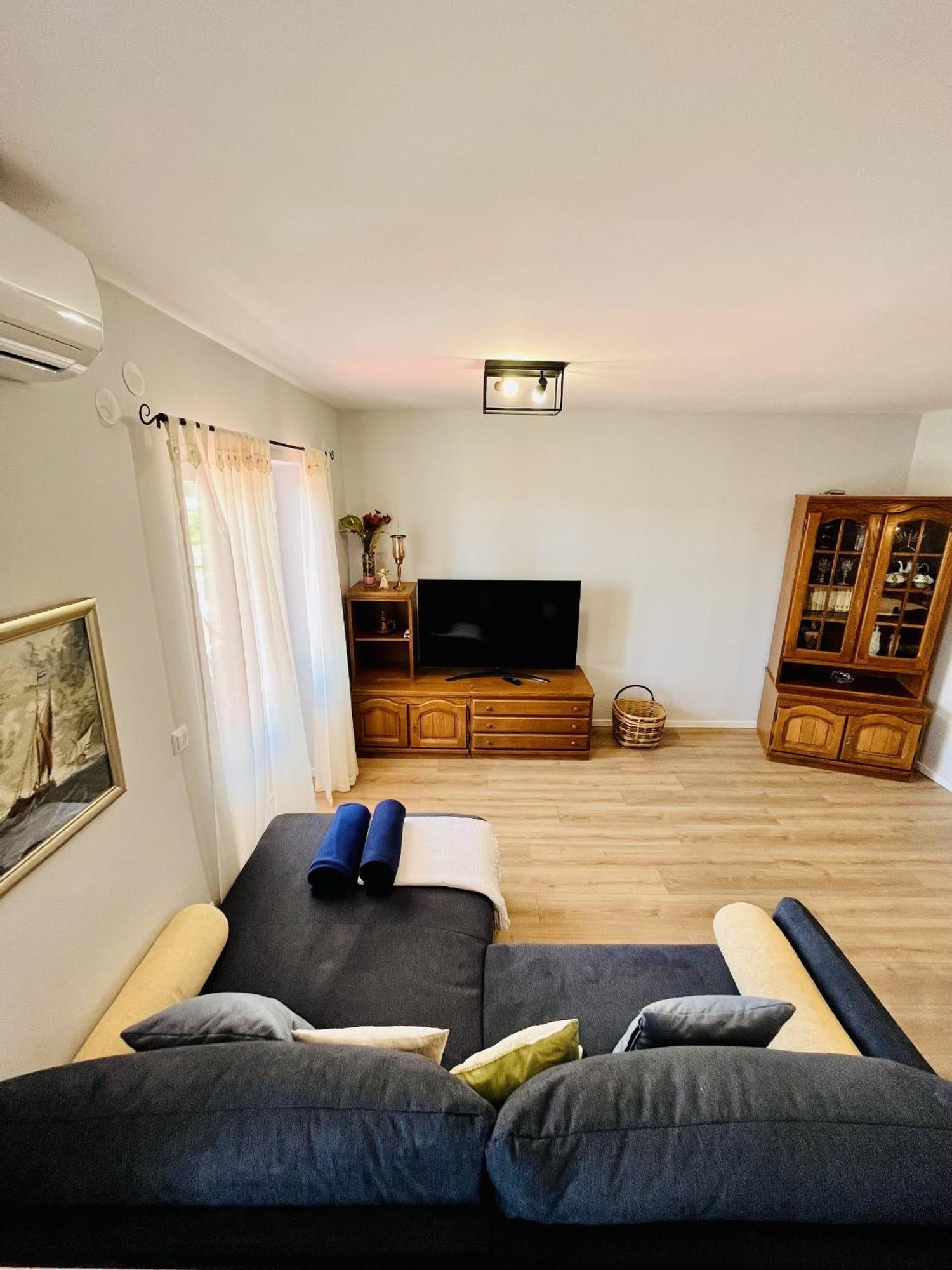 Apartments And Rooms With Parking Space Makarska - 18028 Номер фото